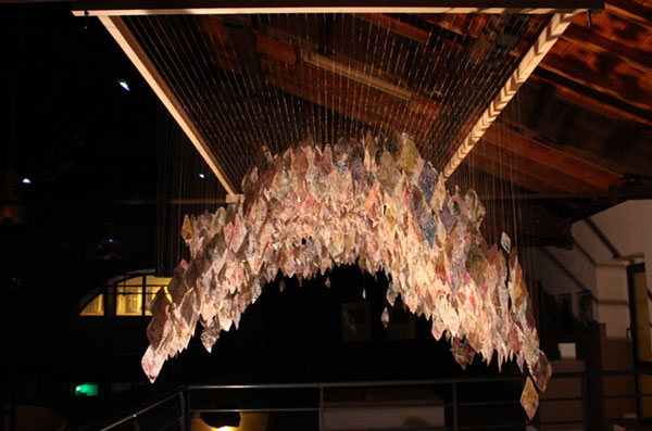 Installation de gravures suspendu 5 Geoffrey Grimal Fonds GrosMM pour la culture